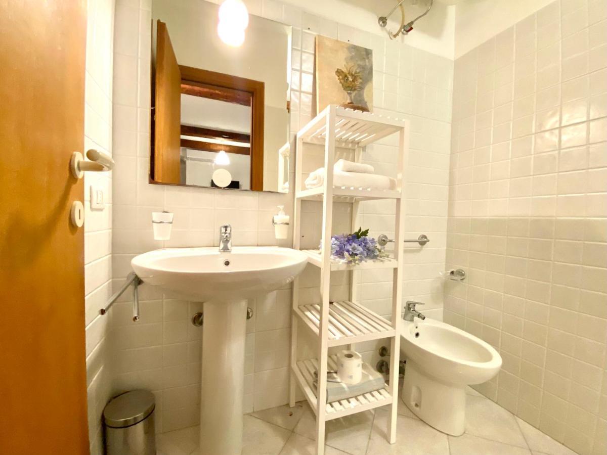 Casaviva-Trilo In Camogli At The Sea With Parking Apartment Exterior photo